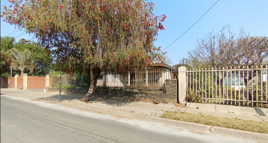 3 Bedroom Property for Sale in Capital Park Gauteng