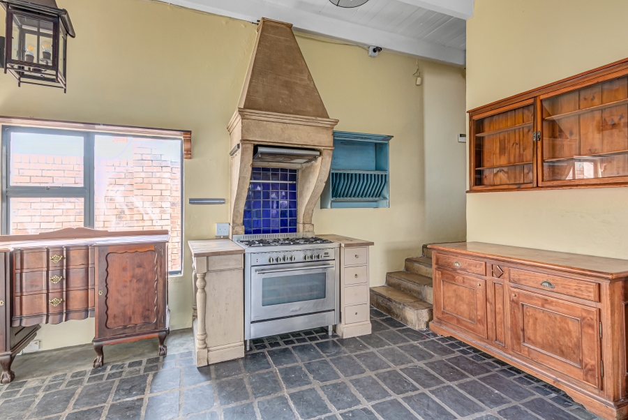 5 Bedroom Property for Sale in Kyalami Estates Gauteng