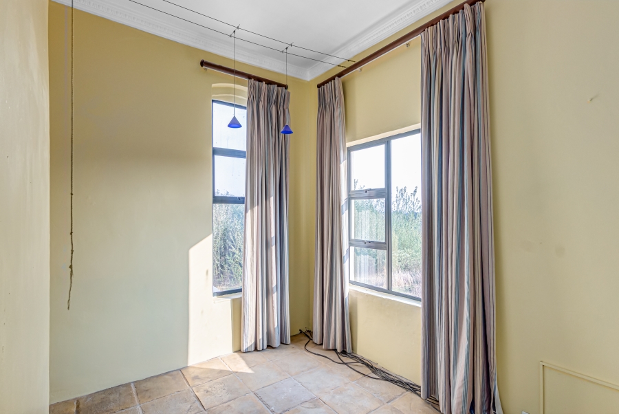 5 Bedroom Property for Sale in Kyalami Estates Gauteng