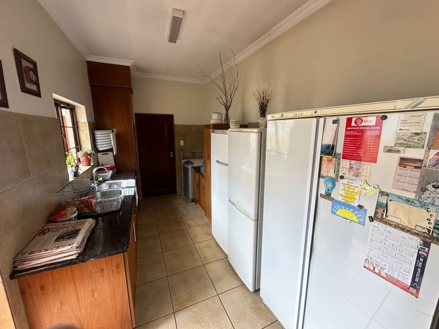 3 Bedroom Property for Sale in Midfield Estate Gauteng