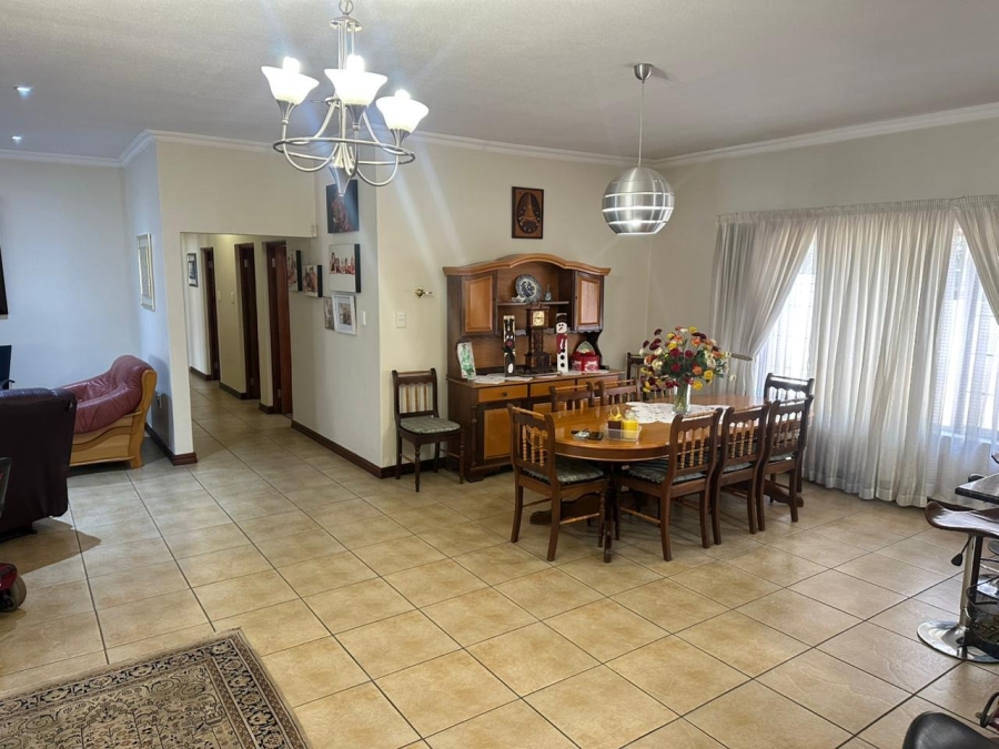 3 Bedroom Property for Sale in Midfield Estate Gauteng