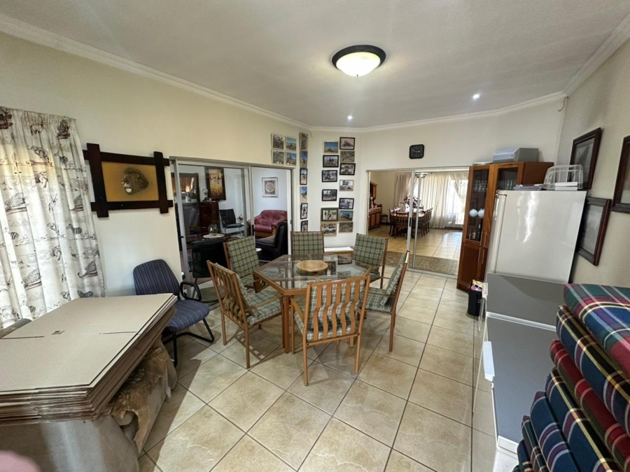 3 Bedroom Property for Sale in Midfield Estate Gauteng