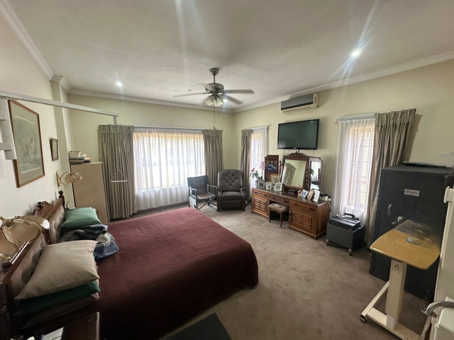 3 Bedroom Property for Sale in Midfield Estate Gauteng
