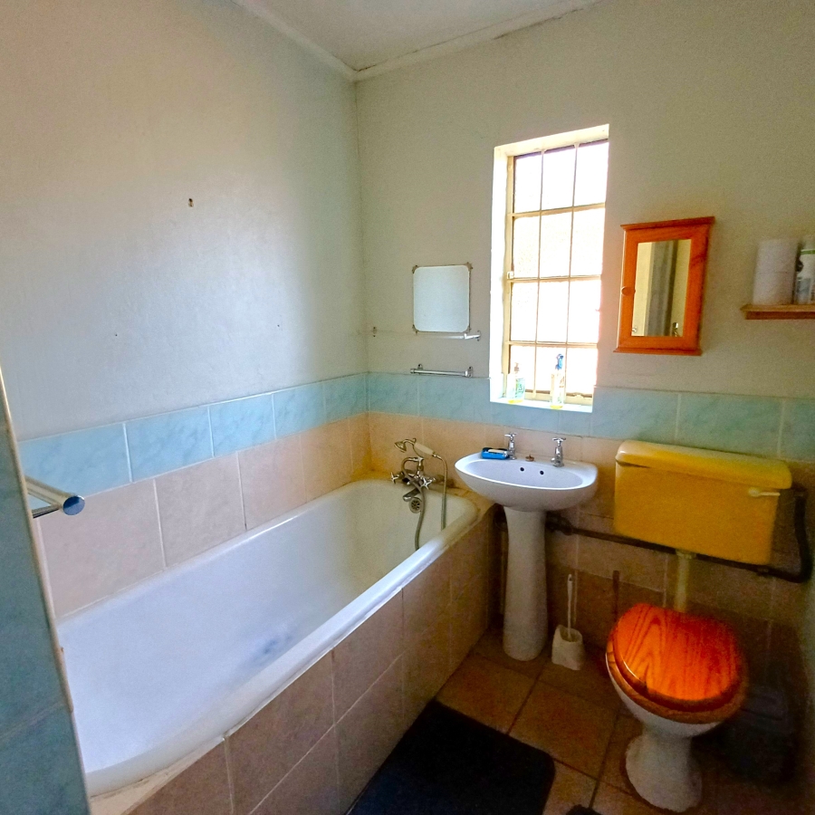 4 Bedroom Property for Sale in Nelsonia Gauteng