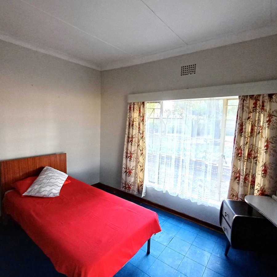 4 Bedroom Property for Sale in Nelsonia Gauteng