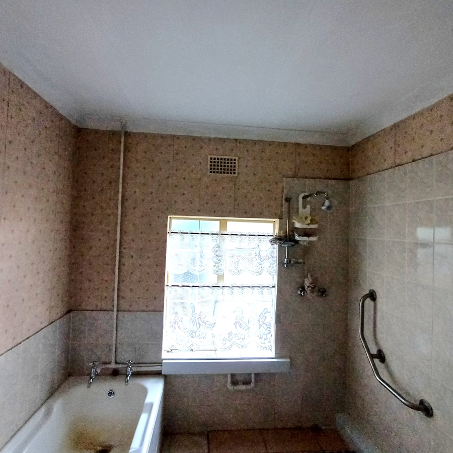 4 Bedroom Property for Sale in Nelsonia Gauteng