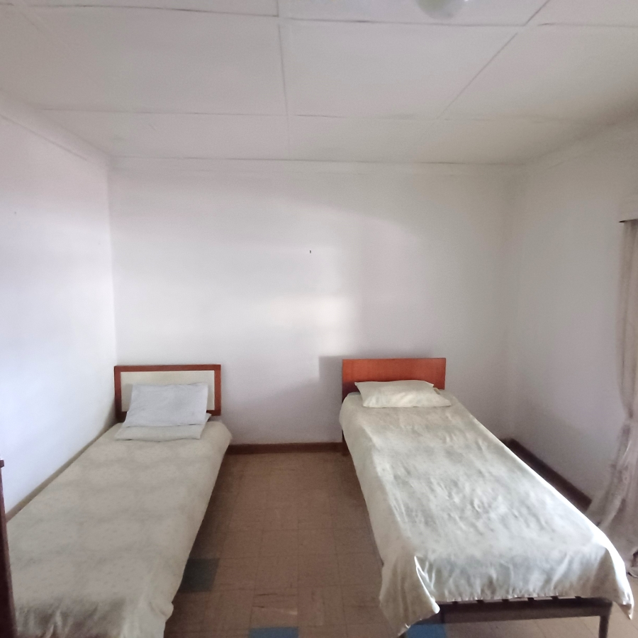 4 Bedroom Property for Sale in Nelsonia Gauteng