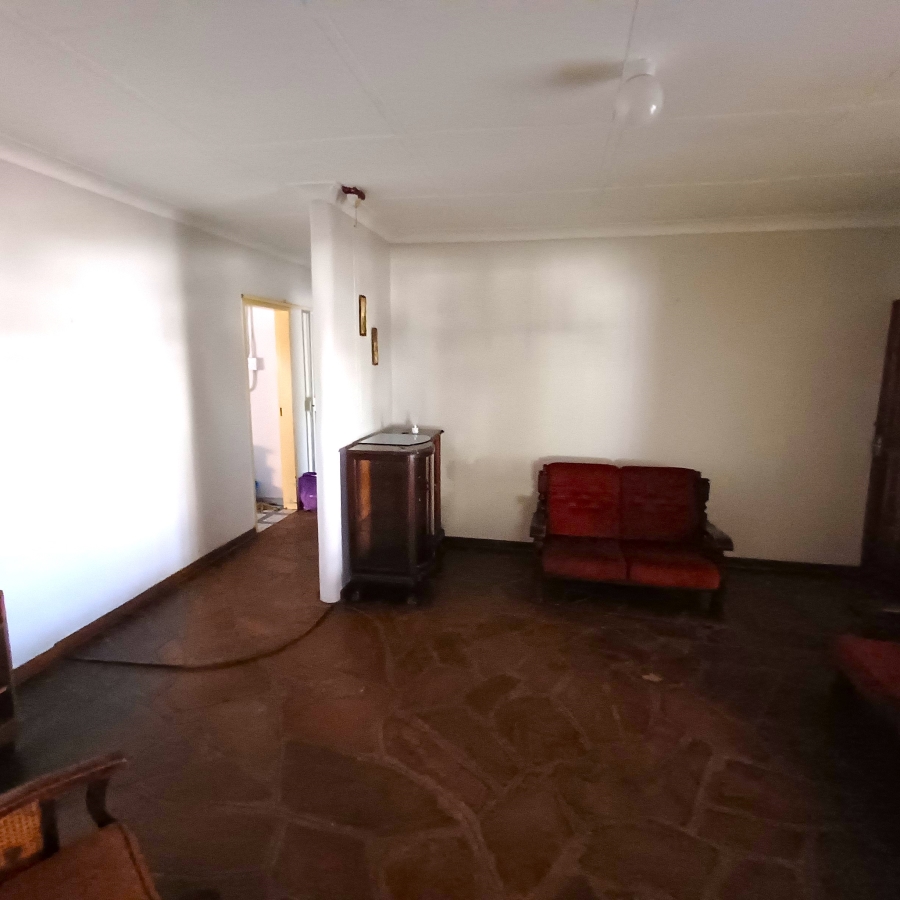4 Bedroom Property for Sale in Nelsonia Gauteng