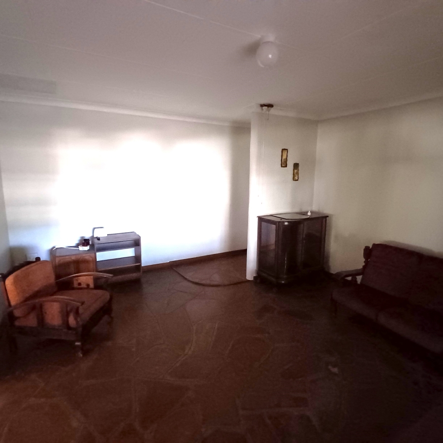 4 Bedroom Property for Sale in Nelsonia Gauteng