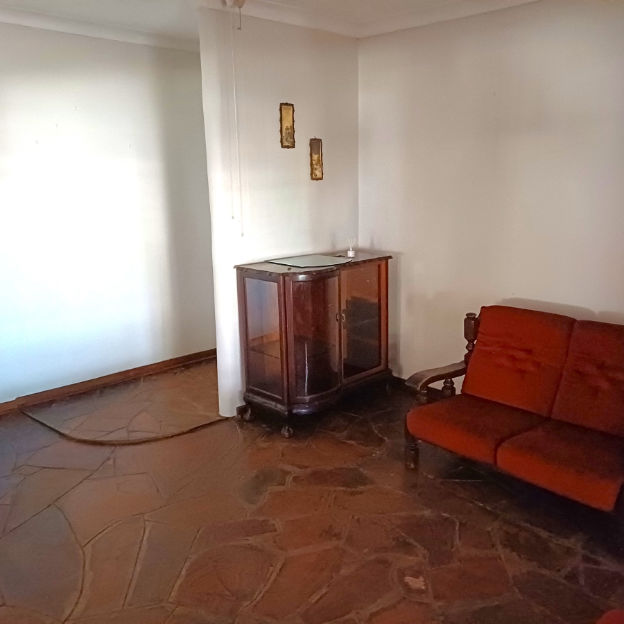 4 Bedroom Property for Sale in Nelsonia Gauteng