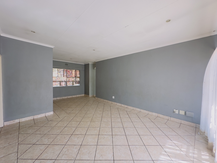 3 Bedroom Property for Sale in Mayberry Park Gauteng