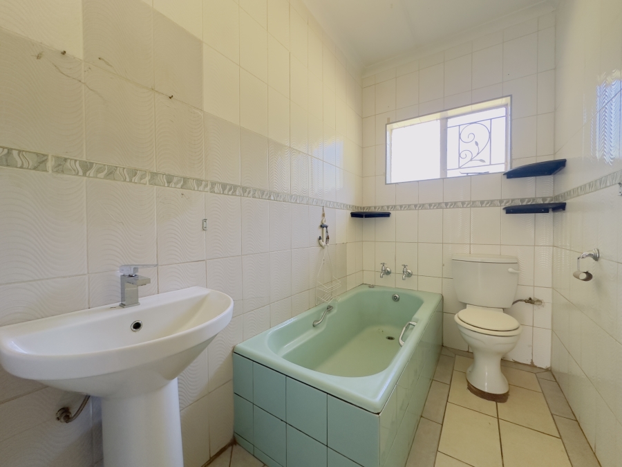 3 Bedroom Property for Sale in Mayberry Park Gauteng