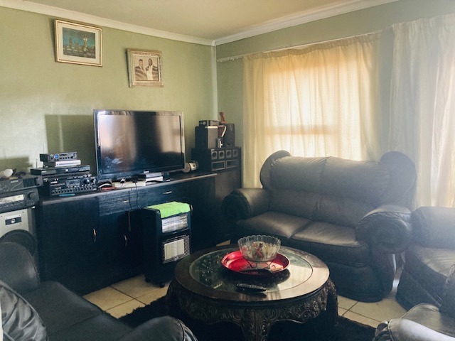 8 Bedroom Property for Sale in Withok Estate Gauteng
