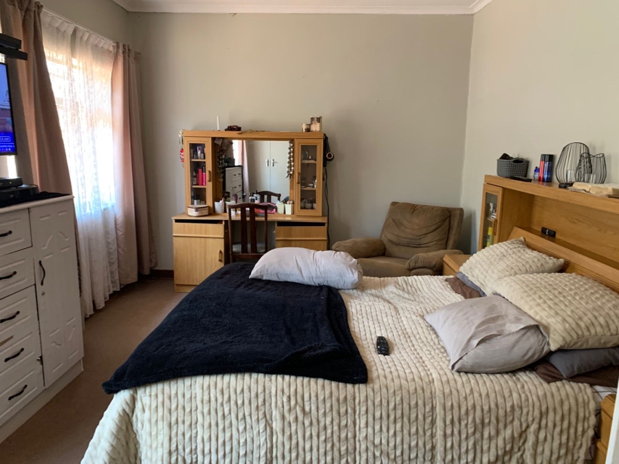 3 Bedroom Property for Sale in Hillshaven Gauteng