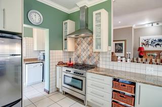 4 Bedroom Property for Sale in Leeuwfontein Gauteng