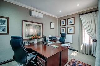 4 Bedroom Property for Sale in Leeuwfontein Gauteng