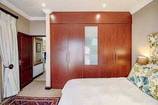 4 Bedroom Property for Sale in Leeuwfontein Gauteng
