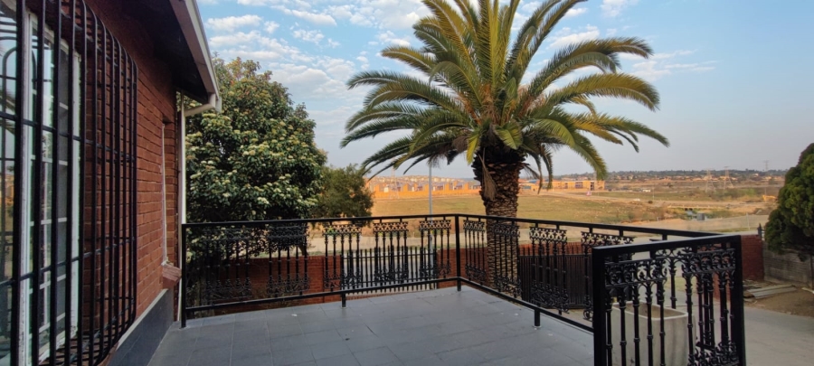 3 Bedroom Property for Sale in Heuweloord Gauteng