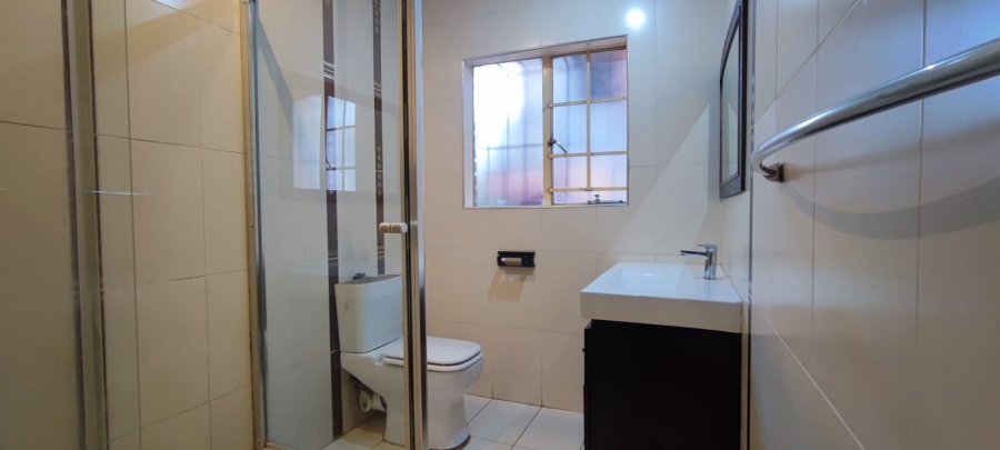 3 Bedroom Property for Sale in Heuweloord Gauteng