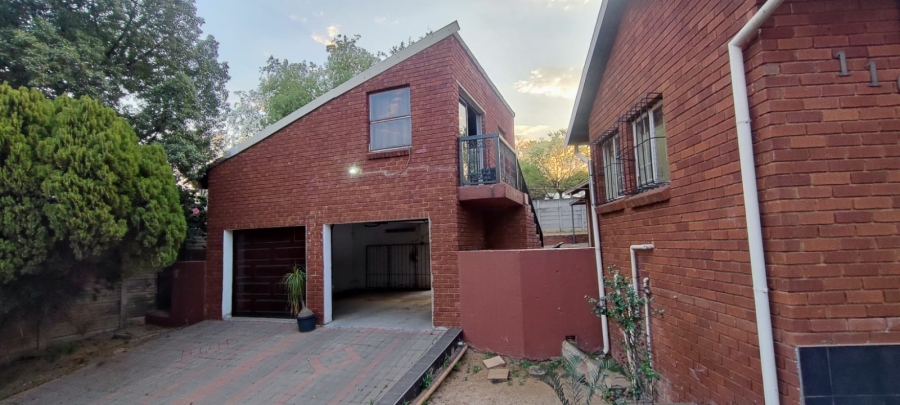 3 Bedroom Property for Sale in Heuweloord Gauteng