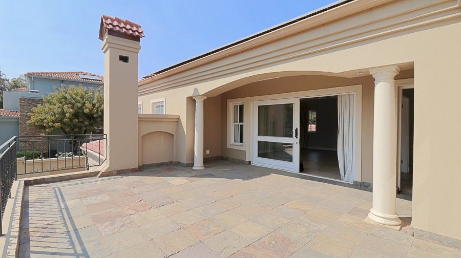 To Let 5 Bedroom Property for Rent in Dainfern Golf Estate Gauteng