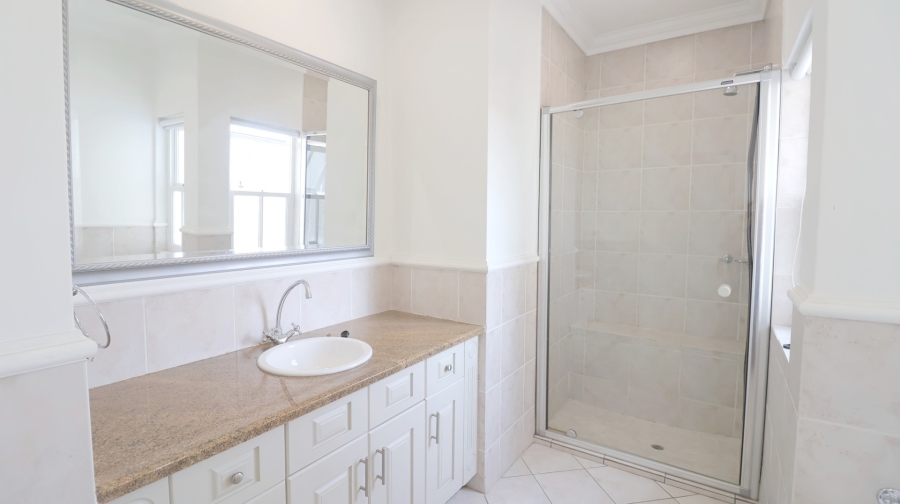 To Let 5 Bedroom Property for Rent in Dainfern Golf Estate Gauteng