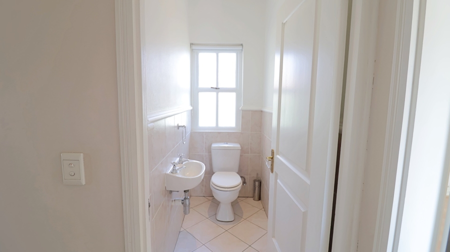 To Let 5 Bedroom Property for Rent in Dainfern Golf Estate Gauteng