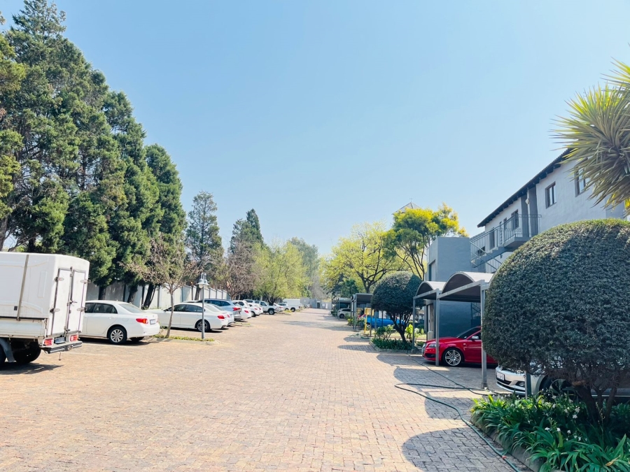 2 Bedroom Property for Sale in Paulshof Gauteng