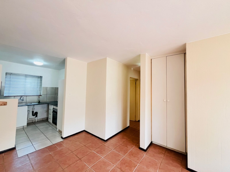 2 Bedroom Property for Sale in Paulshof Gauteng