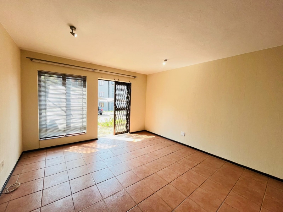 2 Bedroom Property for Sale in Paulshof Gauteng
