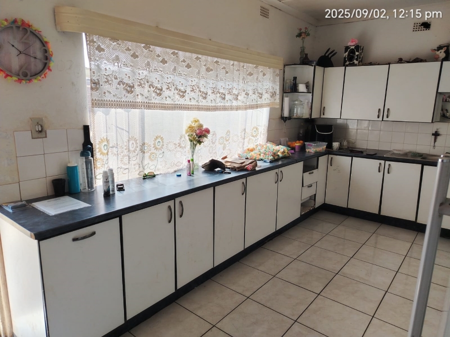 3 Bedroom Property for Sale in Geduld Gauteng