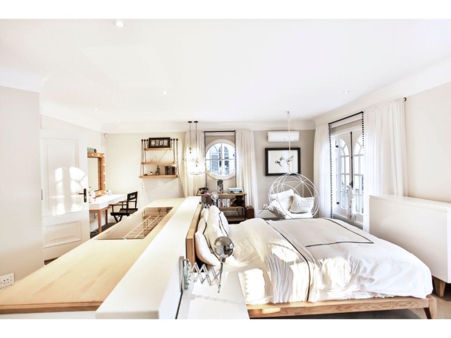 To Let 5 Bedroom Property for Rent in Bryanston Gauteng