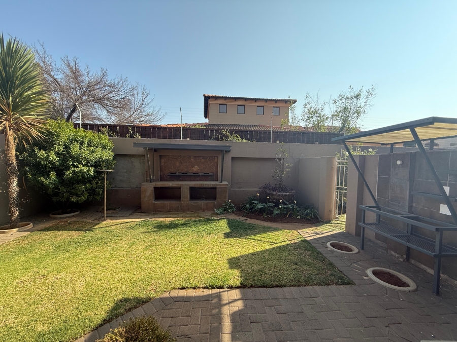 3 Bedroom Property for Sale in Three Rivers Gauteng