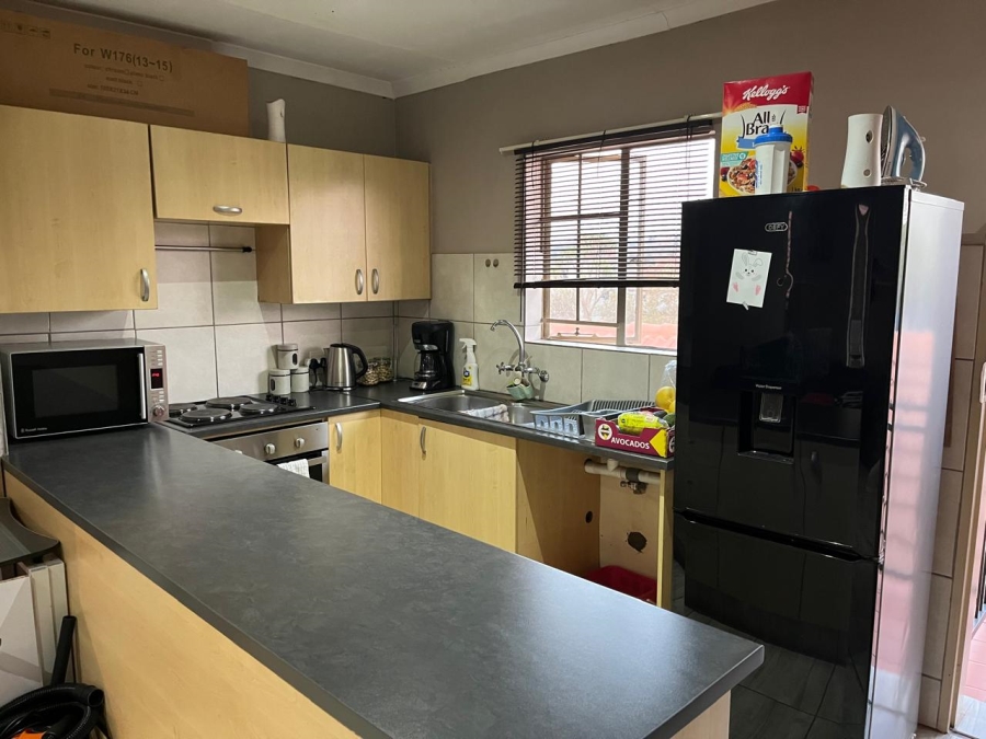 1 Bedroom Property for Sale in Hazeldean Gauteng