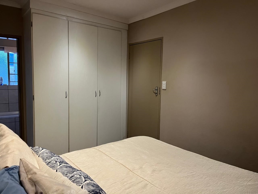 1 Bedroom Property for Sale in Hazeldean Gauteng