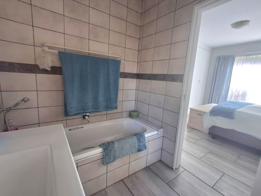 2 Bedroom Property for Sale in Atlasville Gauteng