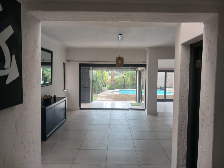 To Let 3 Bedroom Property for Rent in Fourways Gauteng