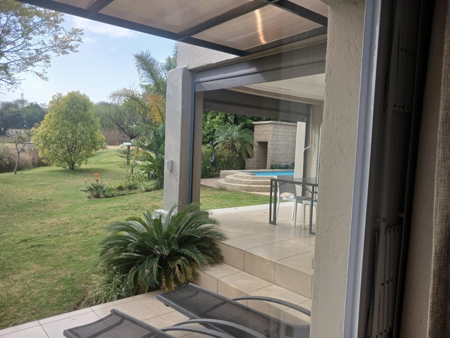 To Let 3 Bedroom Property for Rent in Fourways Gauteng