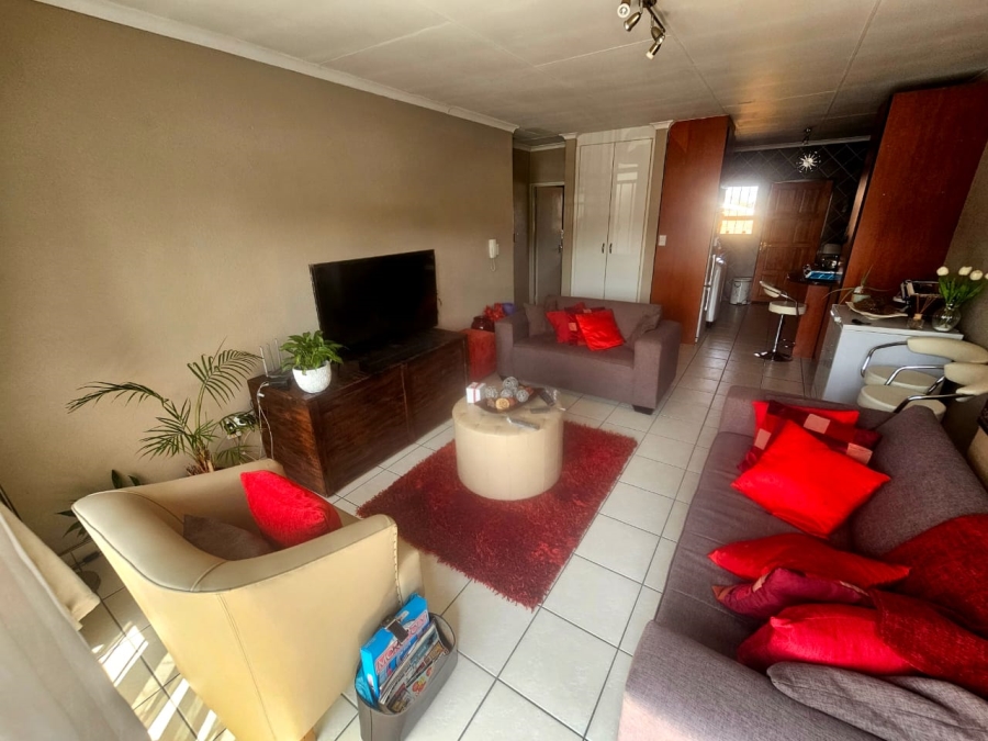 2 Bedroom Property for Sale in Alberton North Gauteng