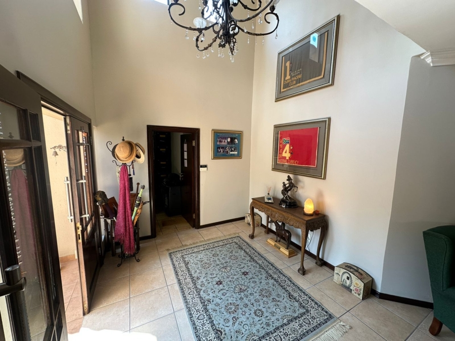 5 Bedroom Property for Sale in Midstream Estate Gauteng