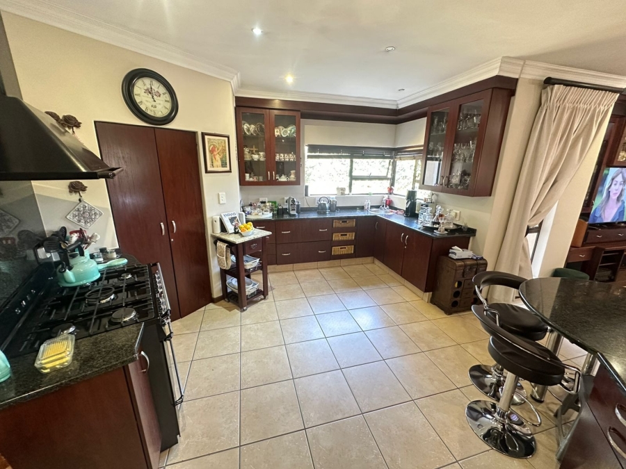 5 Bedroom Property for Sale in Midstream Estate Gauteng