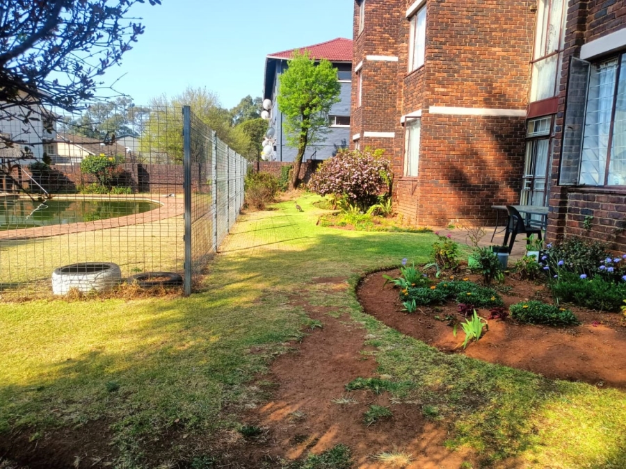 2 Bedroom Property for Sale in Windsor West Gauteng