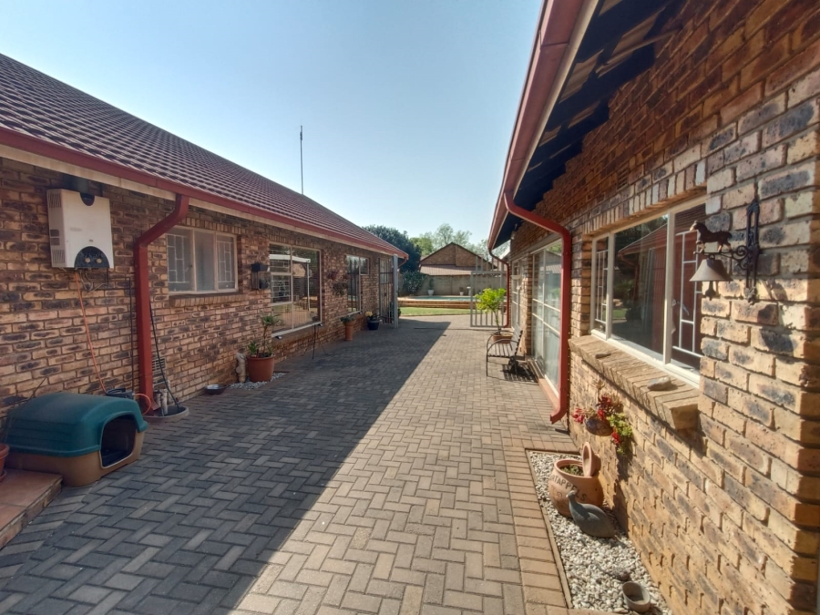 4 Bedroom Property for Sale in Vanderbijlpark SE Gauteng
