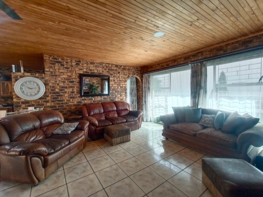 4 Bedroom Property for Sale in Vanderbijlpark SE Gauteng