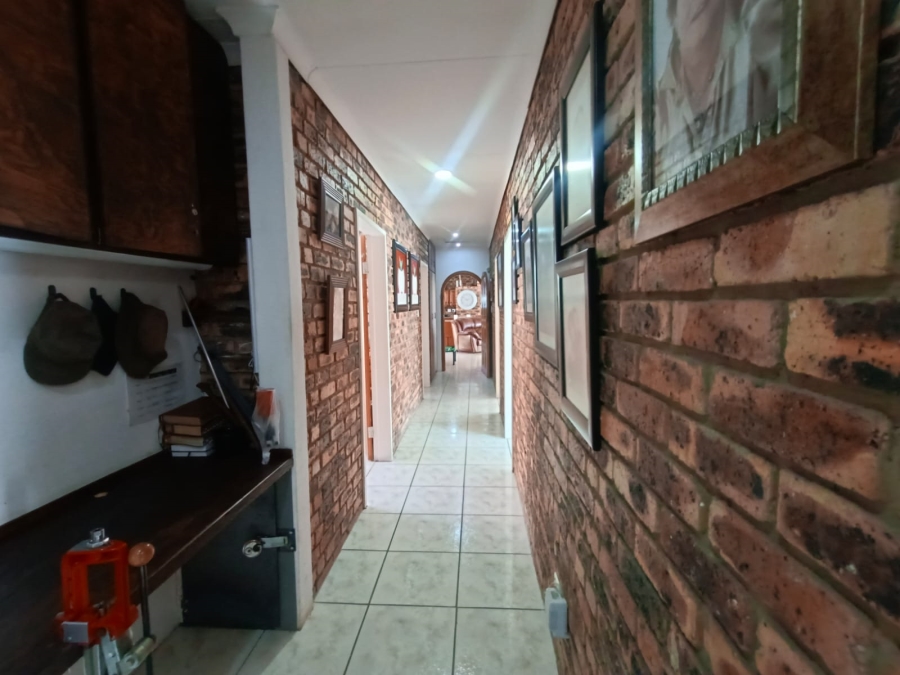 4 Bedroom Property for Sale in Vanderbijlpark SE Gauteng