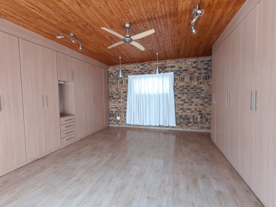 4 Bedroom Property for Sale in Vanderbijlpark SE Gauteng