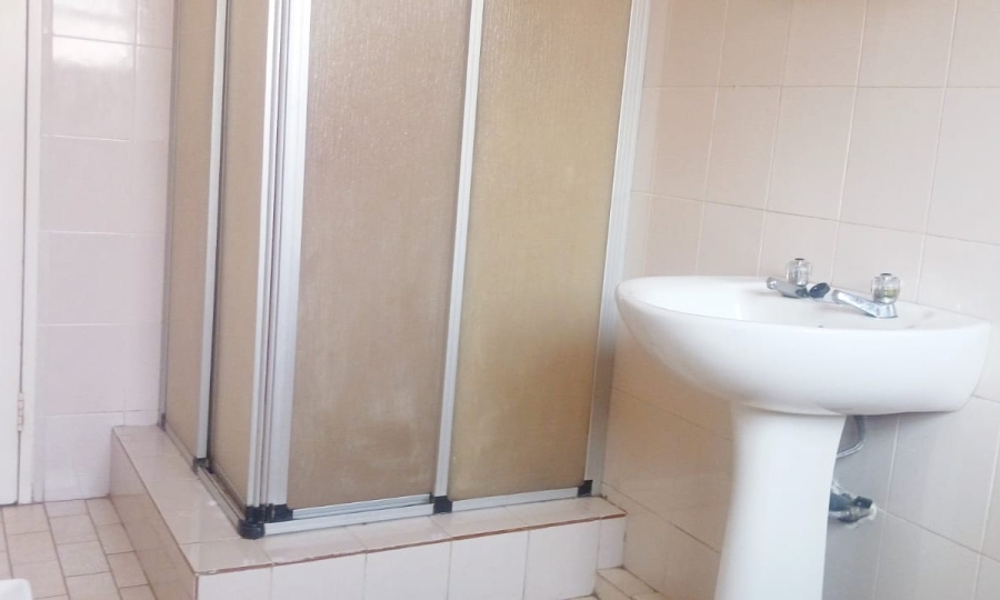 2 Bedroom Property for Sale in Windsor West Gauteng