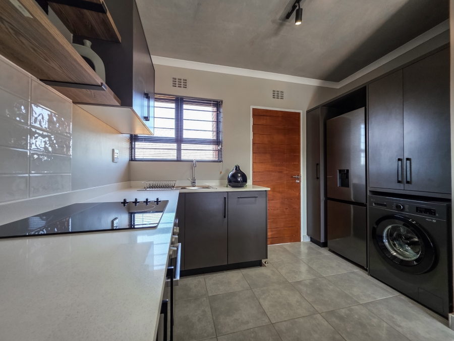 2 Bedroom Property for Sale in Sinoville Gauteng