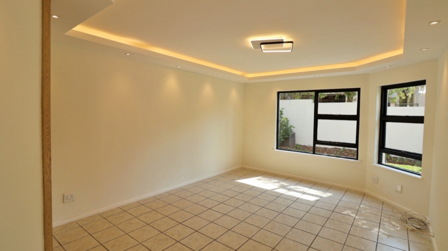 To Let 3 Bedroom Property for Rent in Dainfern Golf Estate Gauteng