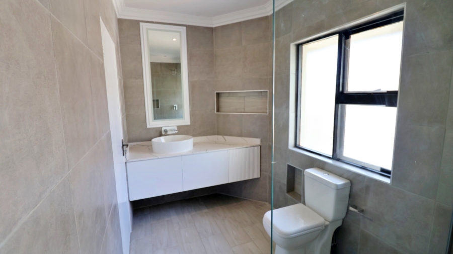 To Let 3 Bedroom Property for Rent in Dainfern Golf Estate Gauteng